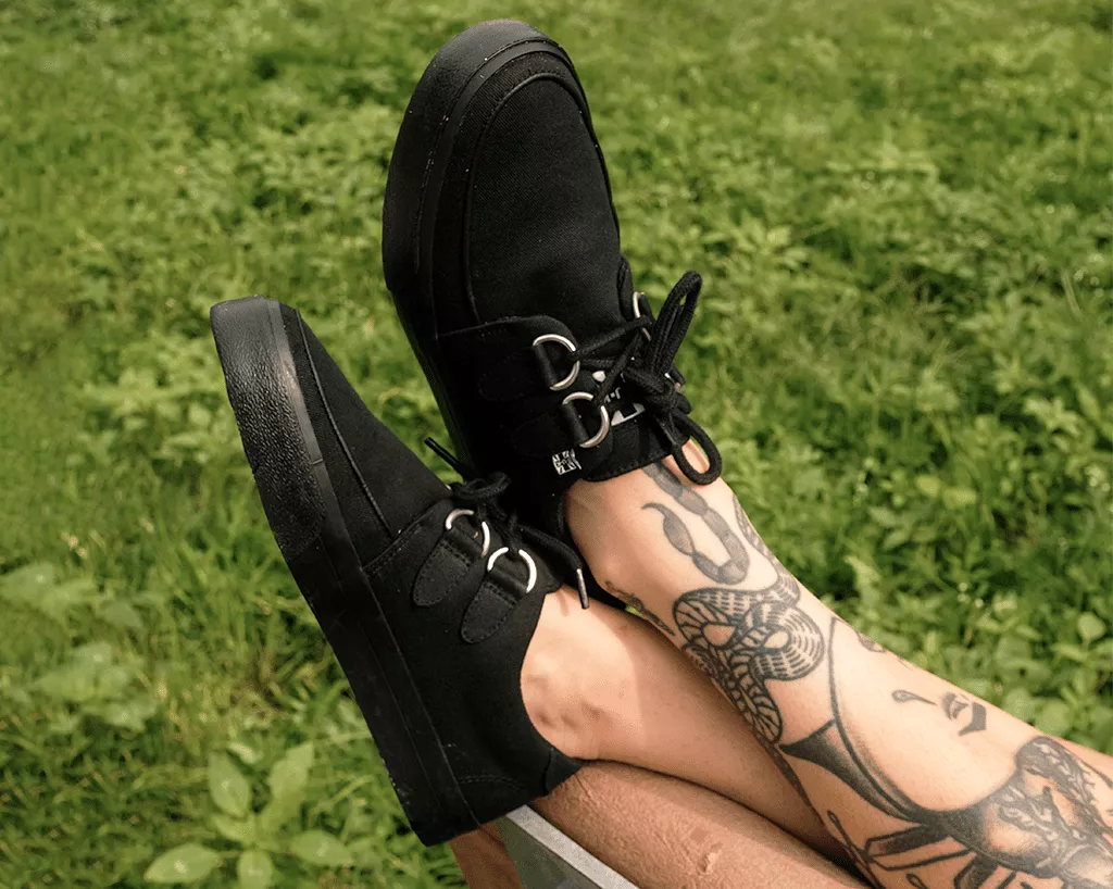 Black Basic Twill D-Ring Sneaker