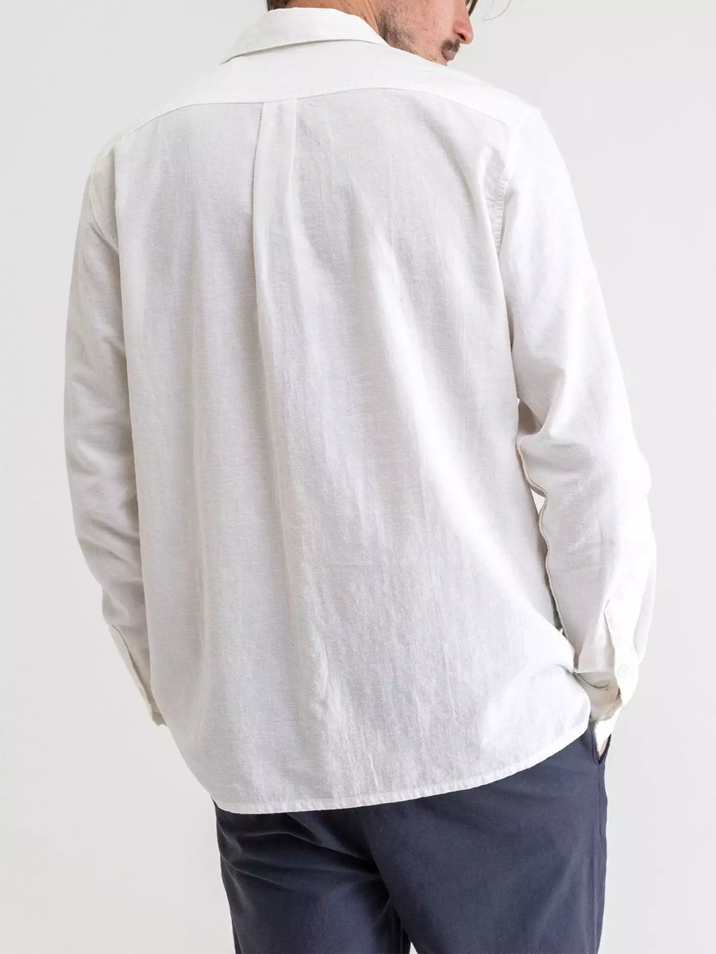 Classic Linen Long Sleeve Buttondown Shirt