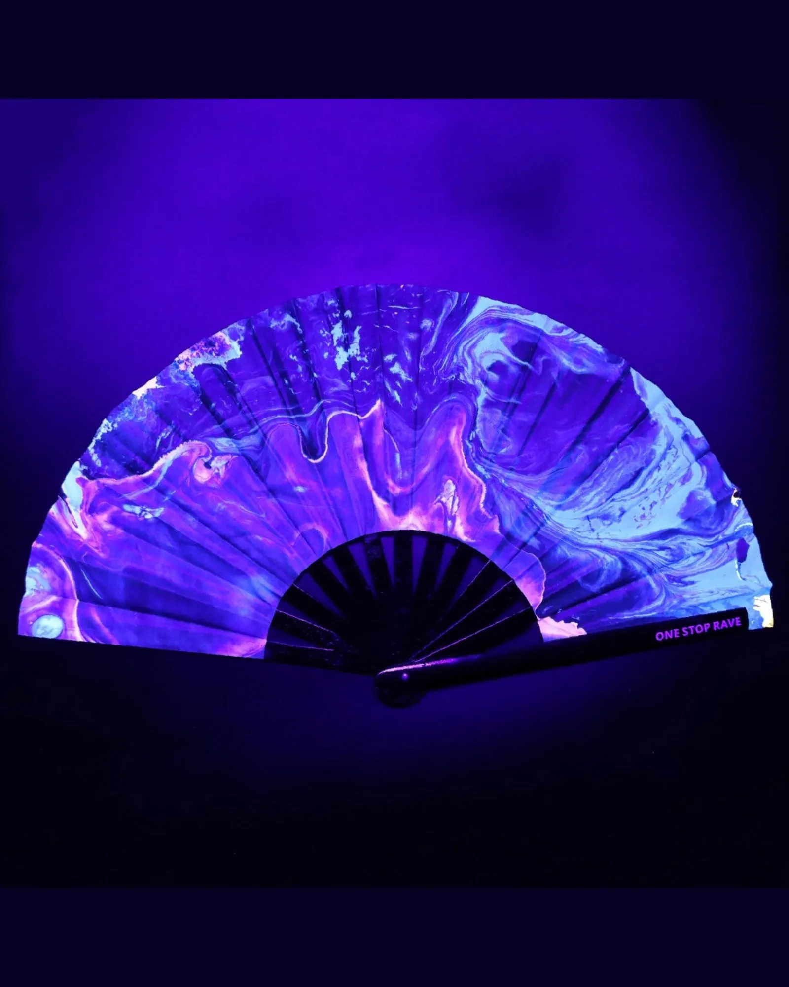 Lucy Hand Fan