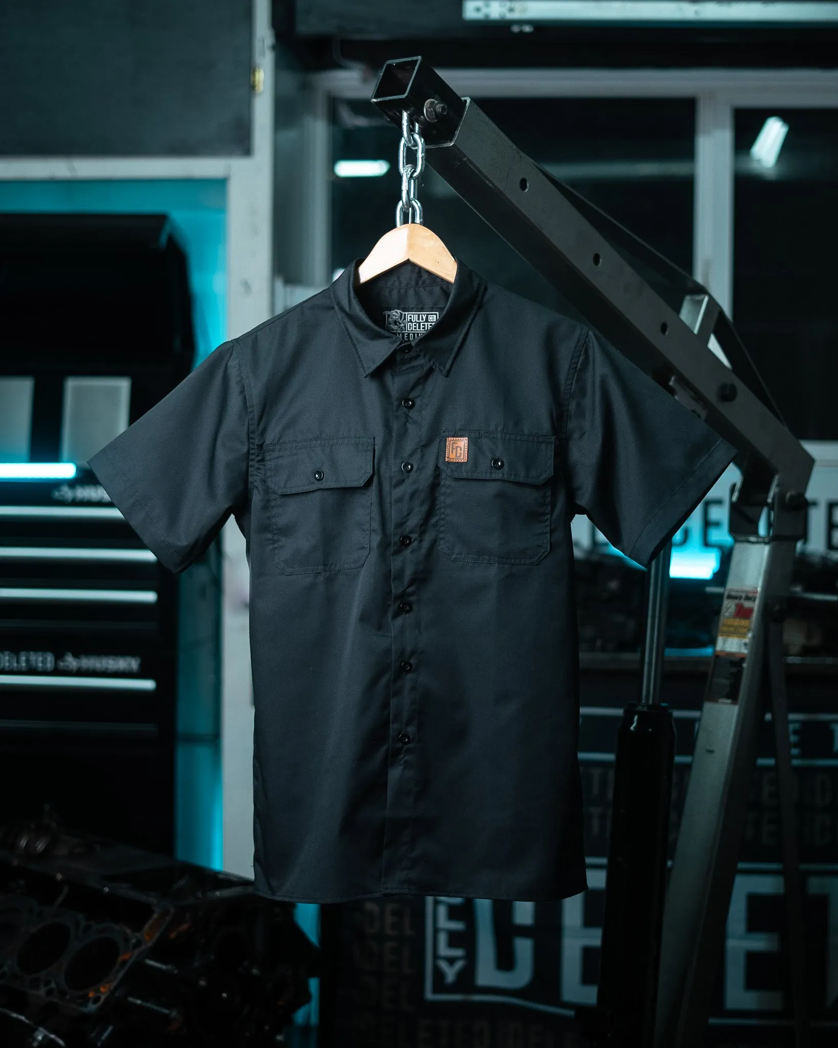 THE CLASSIC : PERFORMANCE WORK SHIRT