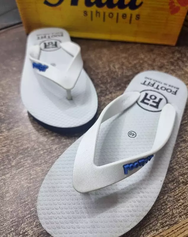 WOMen White Casual Slipper